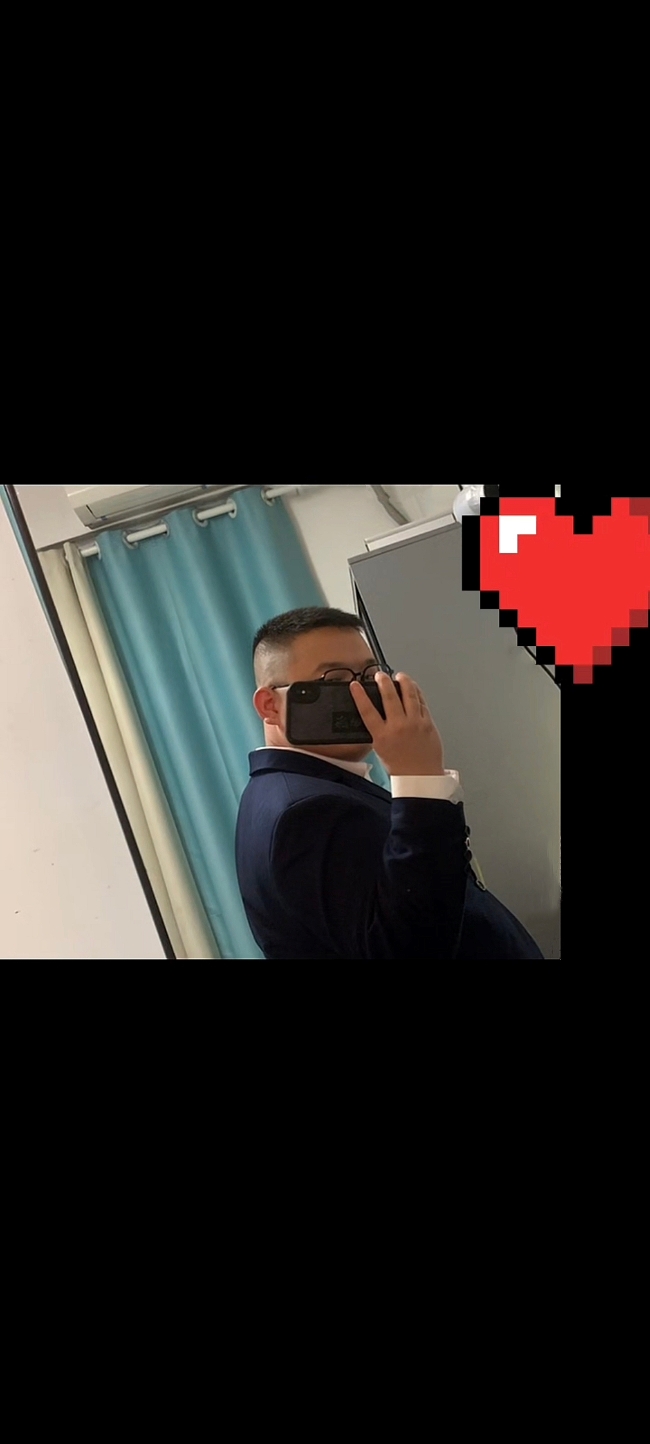 Ƥ